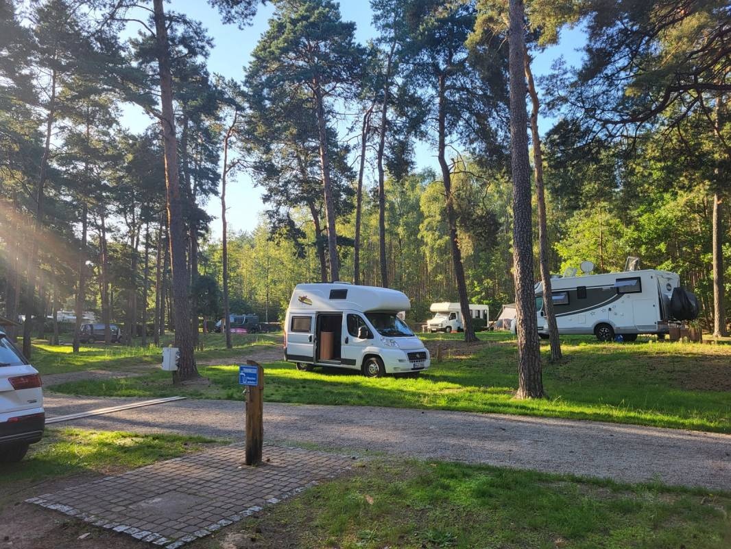 Am Schervenzsee — Campingplass in Siehdichum/Schernsdorf 
