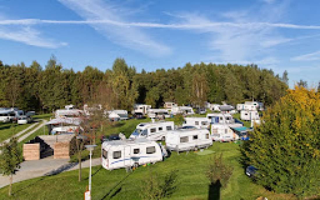 Touristencamp Entenfarm — Campingplass in Hohnstein