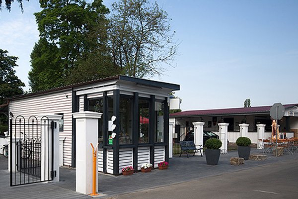 Campingplatz Schiefer Turm — Photo 4