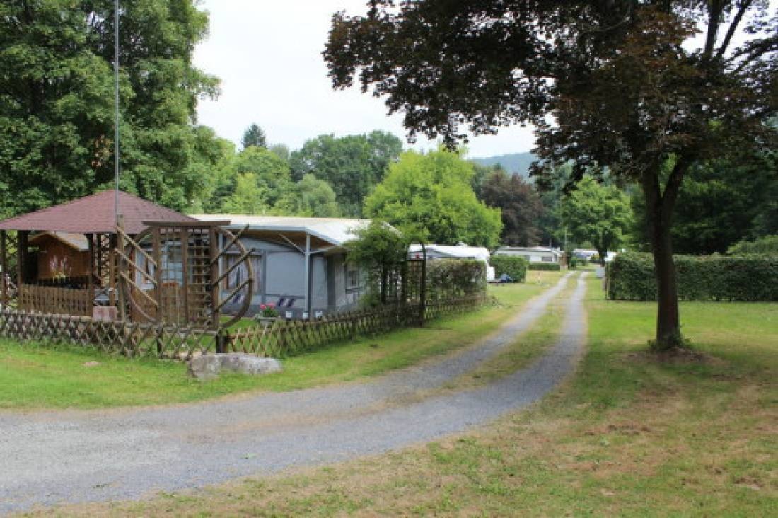 Terrassencampingplatz Ahletal — Campingplatz in Reinhardshagen 