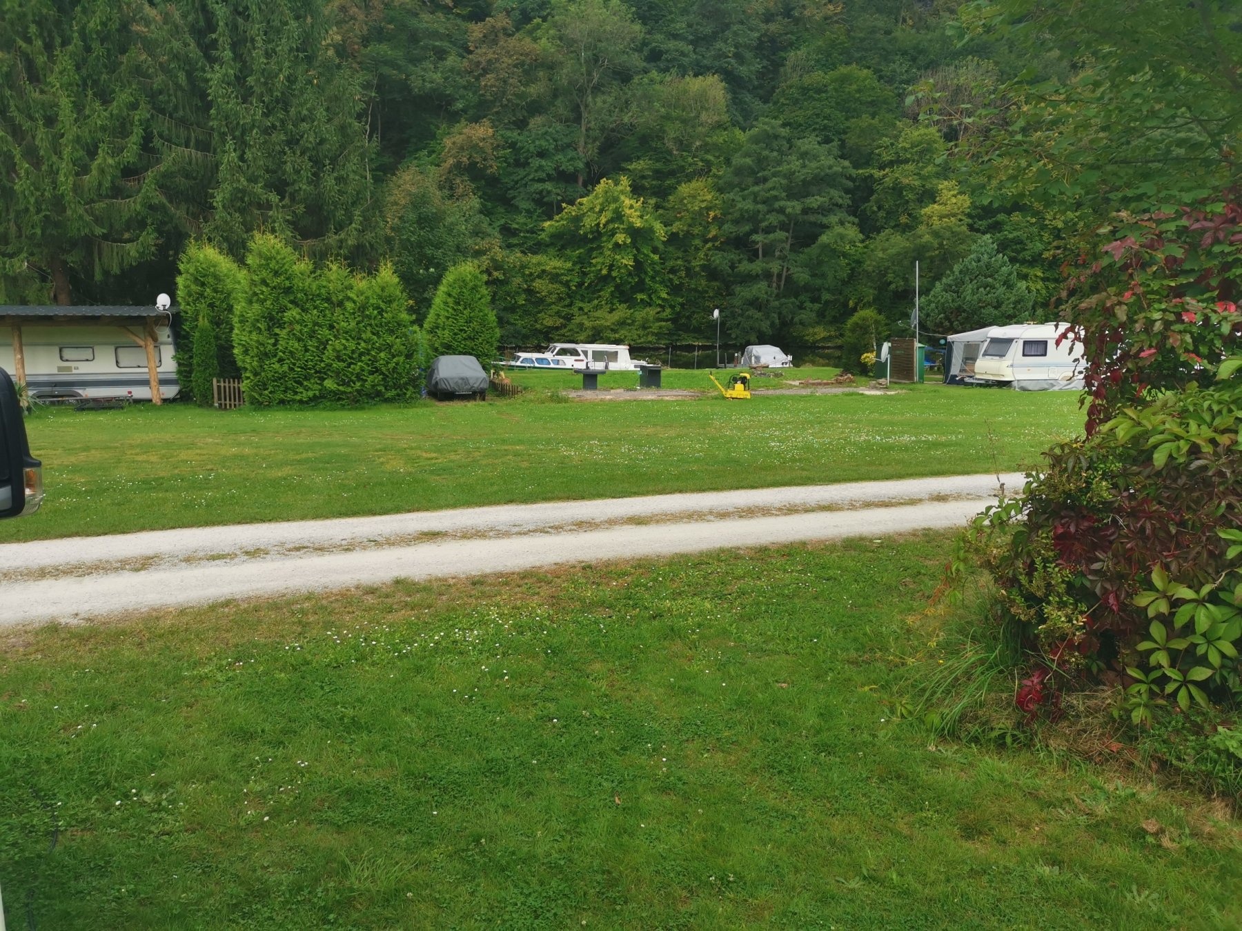 KNAUS Campingpark Schloss Langenau — Camping in Obernhof/Lahn