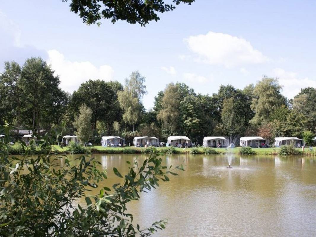 Slot Cranendonck Vakantiepark — Campingplatz in Soerendonk