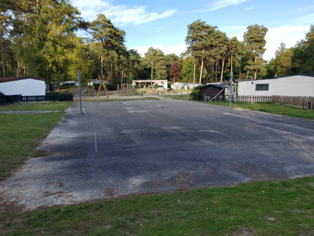 Camping en Speelpark De Heldense Bossen — Camping in Helden / Limburg