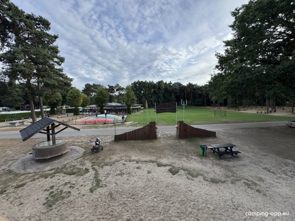 Camping en Speelpark De Heldense Bossen — Foto 5