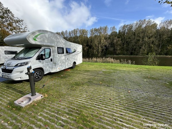 Vakantiepark EuroParcs Het Amsterdamse Bos — Foto 3