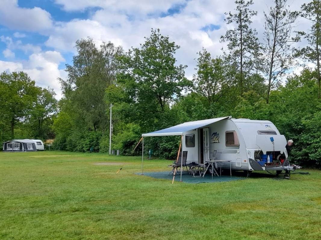 Vakantiepark Dierenbos — Campingplatz in Vinkel