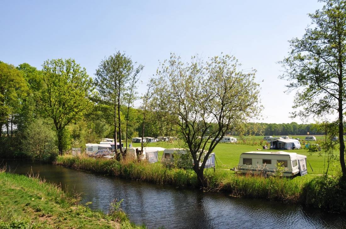 Camping De Grebbelinie — Campingplatz in Renswoude