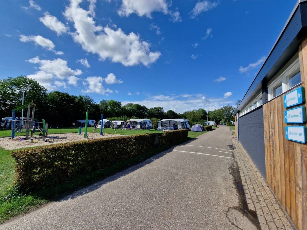 Comfortcamping Scheldeoord — Campingplatz in Baarland