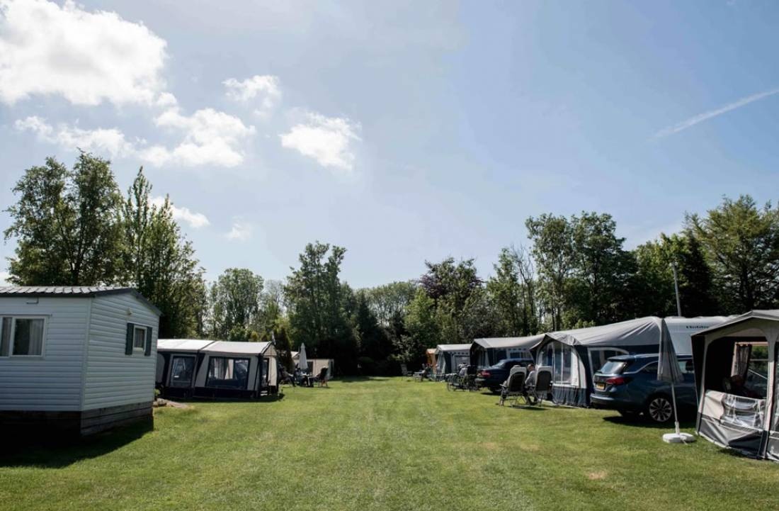 De Wite Burch Recreatiepark — Campingplatz in Bakhuizen