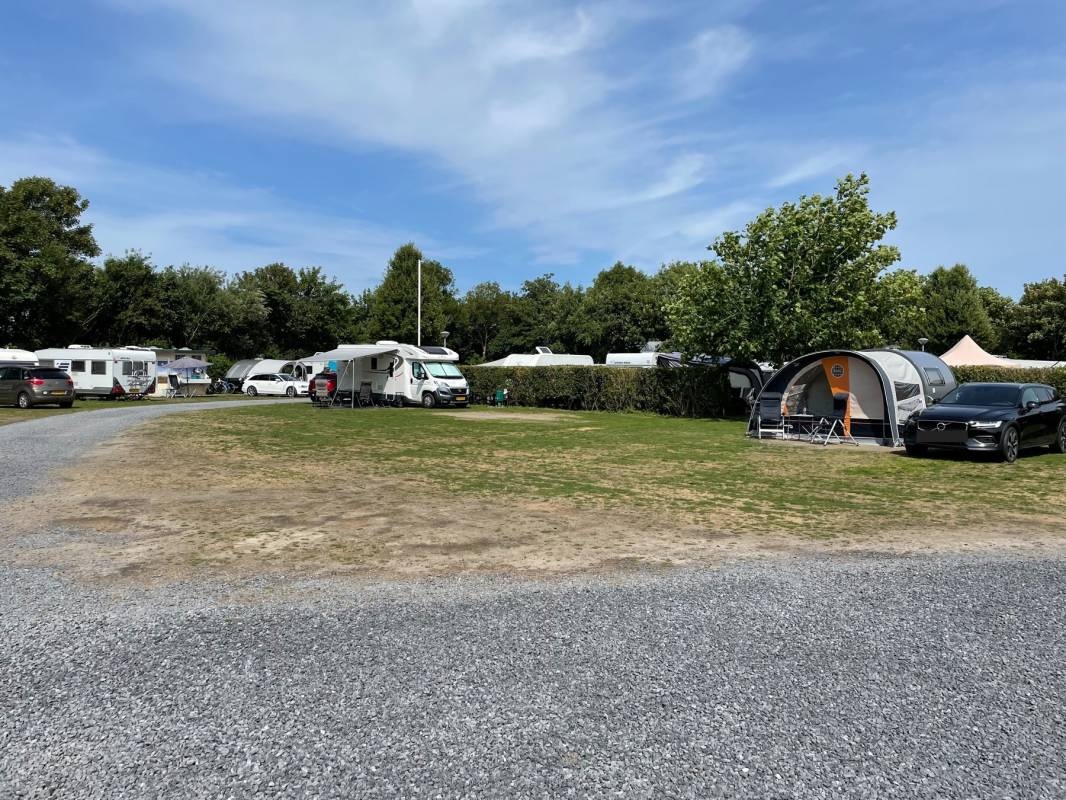 Strandcamping De Zwinhoeve — Kemp in Retranchement
