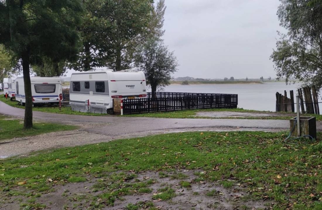 Marina Parken Bad Nederrijn — Camping Site in Maurik