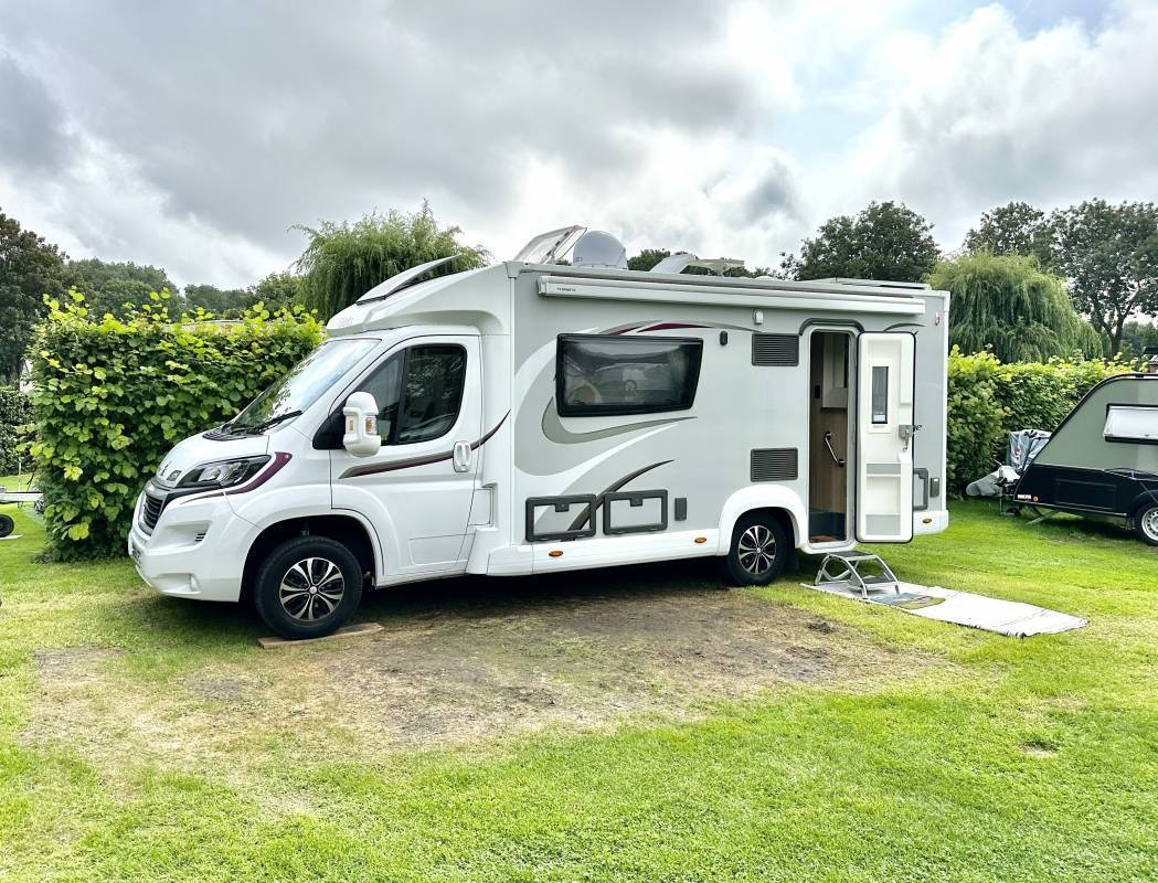 Camping De Meidoorn — Місце для кемпінгу in Sluis