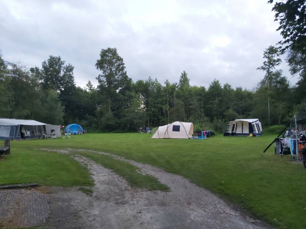 De Knieplanden — Camping in Zweeloo