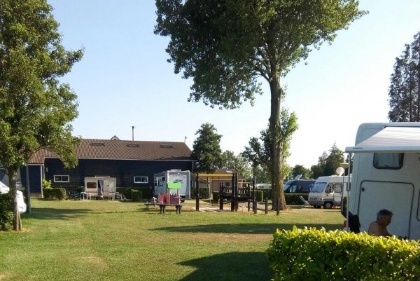 Camping 't Veerse Meer — Campingplatz in Wolphaartsdijk / Zeeland