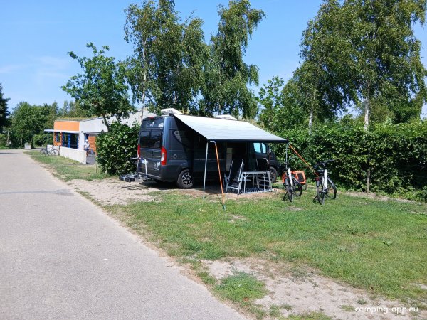 Camping De Duinhoeve