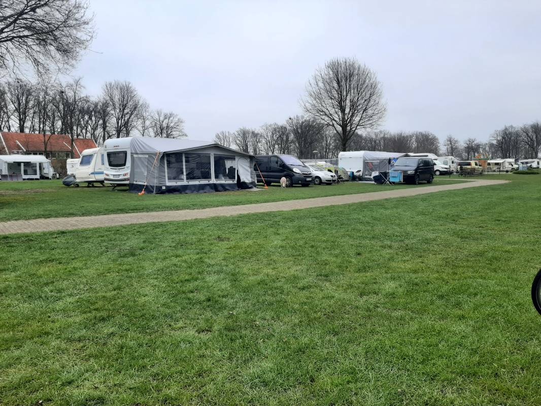 De Witte Berg Vakantiepark — Kamp yeri in Ootmarsum