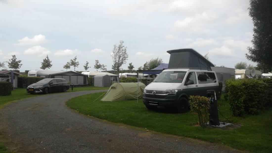 Camping Bonte Hoeve — Campingplatz in Sint Kruis