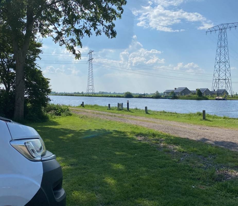 Drijfveer Jachthaven — Bobilplass in Akkrum