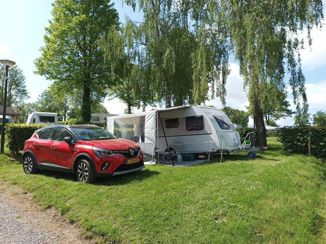 Panoramacamping Colmont — Kamp yeri in Voerendaal