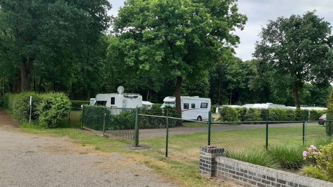 Camping van Rossum's Troost — Campingplatz in Sint Hubert