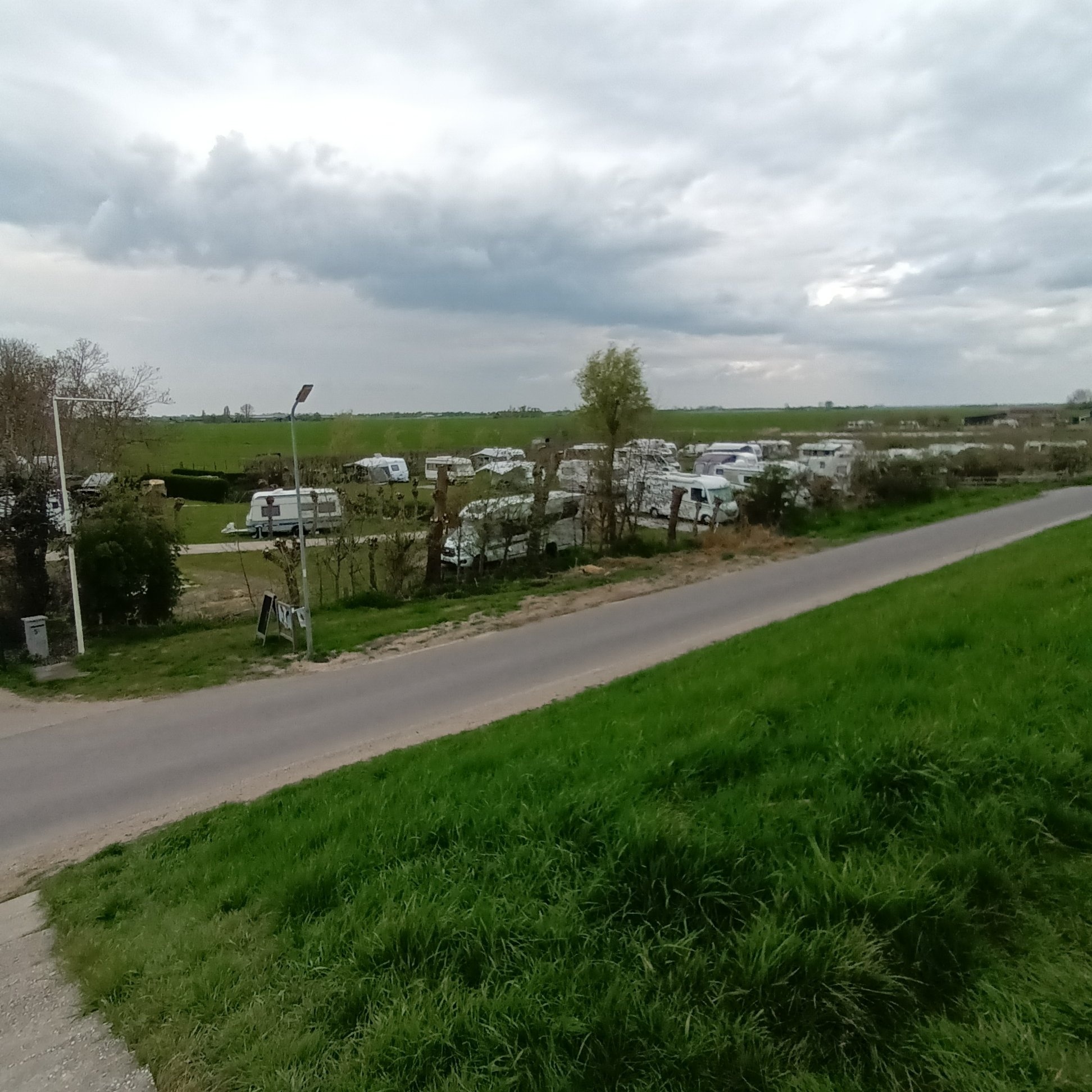 Camping Zeevangshoeve — Місце для кемпінгу in Edam