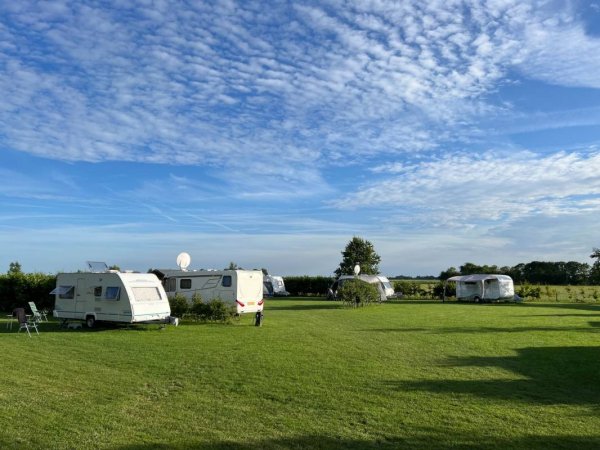 Swichumer Pleats — Photo 2