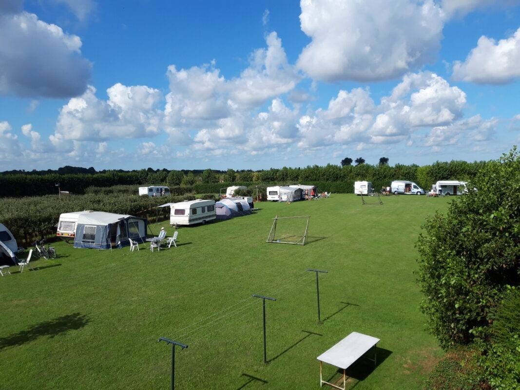 Camping De Zeeuwse Vlag — Campingplatz in Zonnemaire / Zeeland