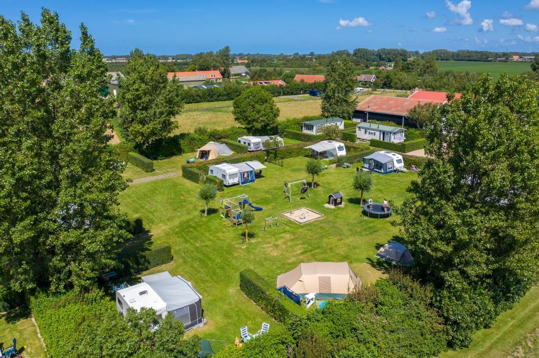 Boerderijcamping Molenperk — Campingplatz in Serooskerke