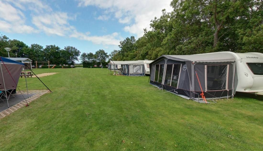 Minicamping D'ouwe ploeg — Campingplatz in Zoutelande / Zeeland