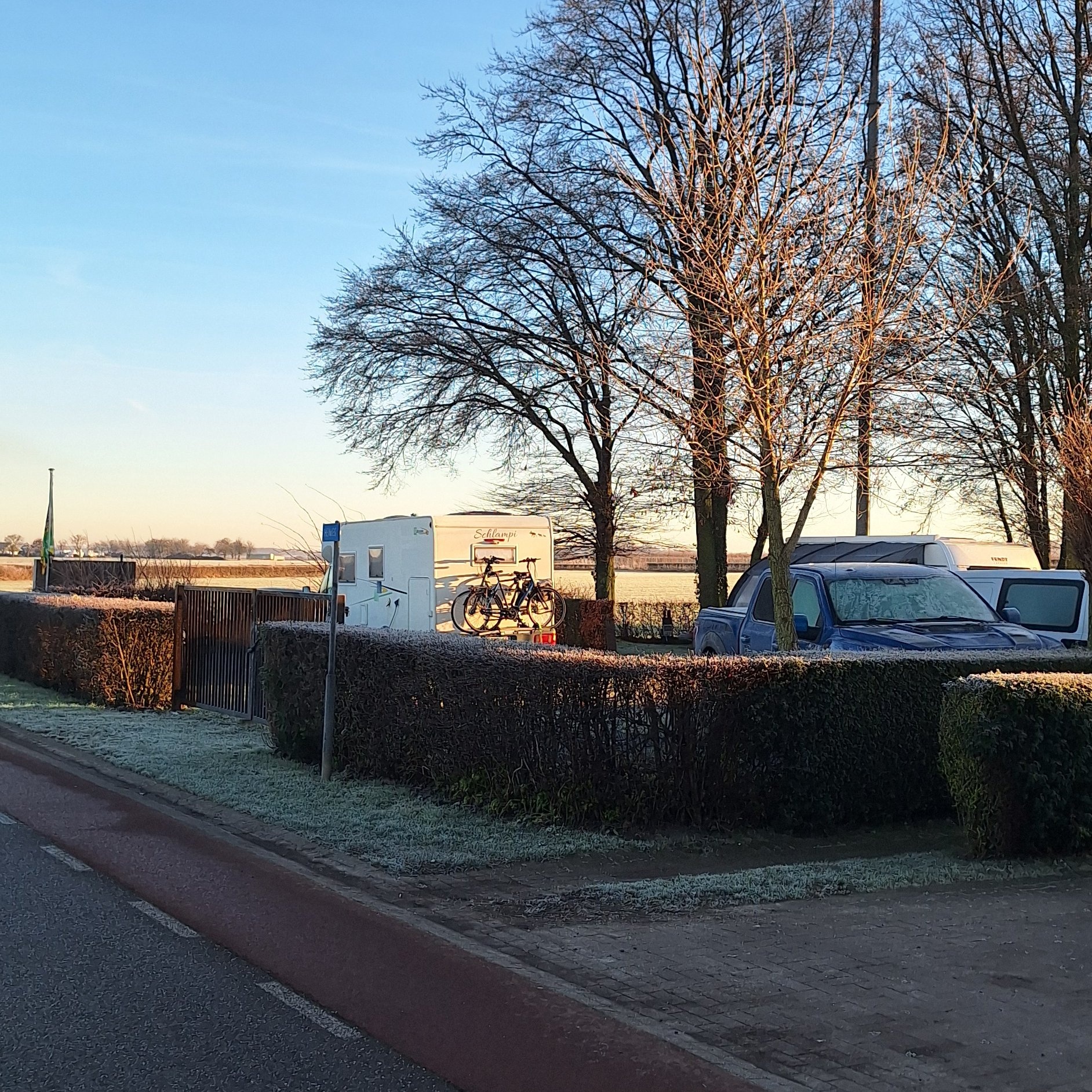 Camping Riva Rekreatie — Campingplatz in Sint Geertruid