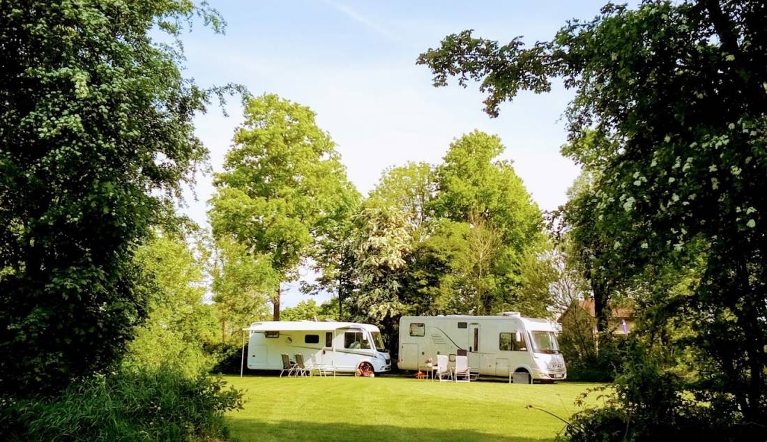 Camping Pension Simmerwille — Campingplatz in Earnewald