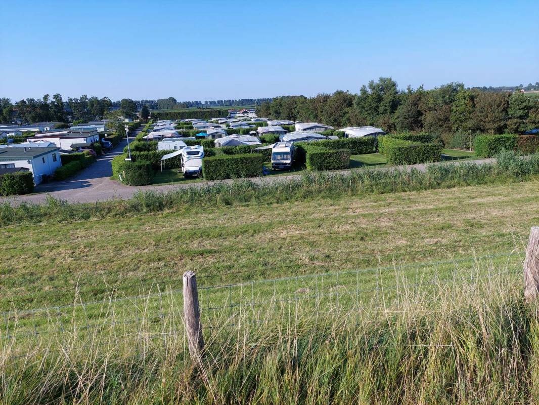 Camping De Grevelingen — Kemping in Nieuwe-Tonge / Zuid-Holland