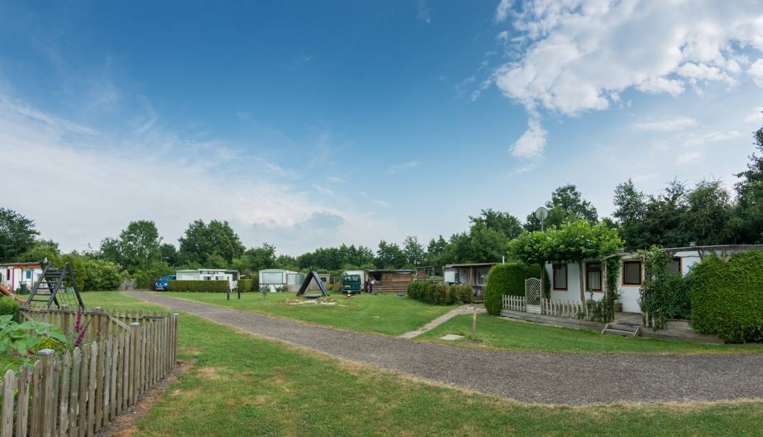 Camping Oan'e Swemmer — Kemping in Westergeest / Friesland