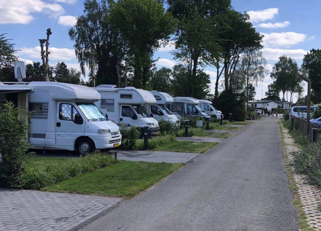 De Midden Veluwe Camping — Cámping in Harskamp