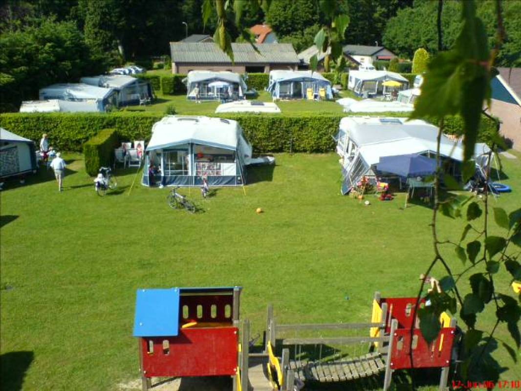 De Rusthoeve Camping & Caravanpark — Campingplatz in Putten