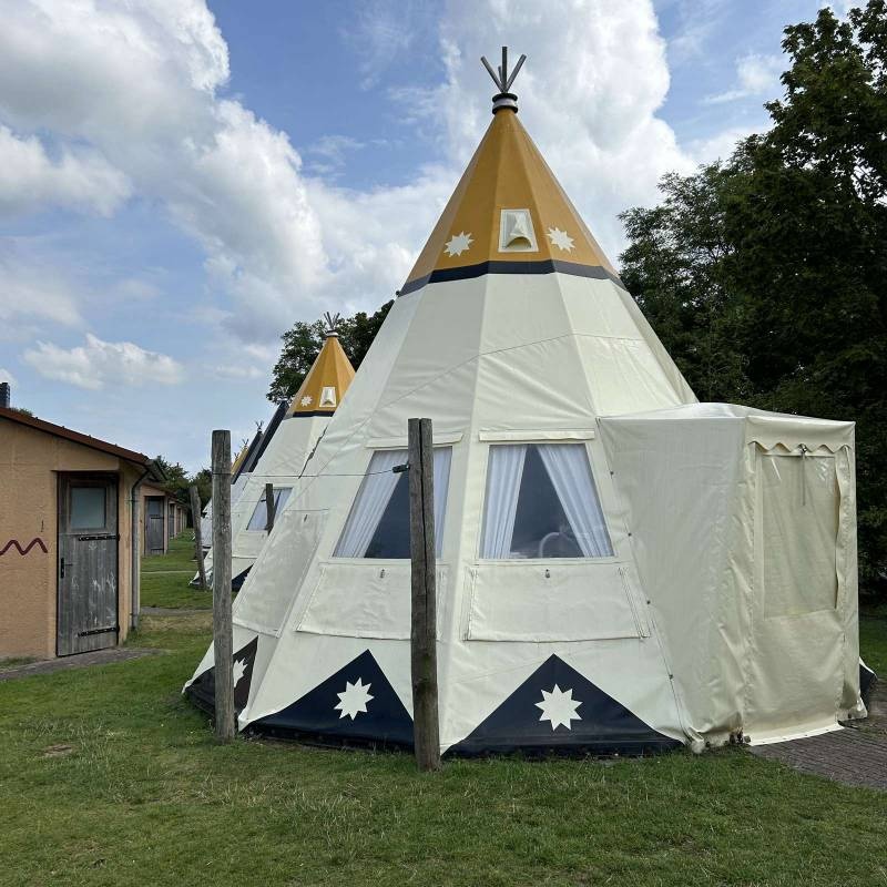 Attractie- & Vakantiepark Slagharen — Camping Site in Slagharen / Overijssel