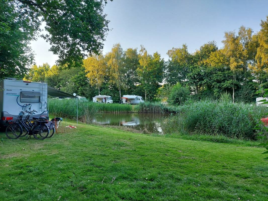 Camping 't Nije Hof — Kemping in Stadskanaal