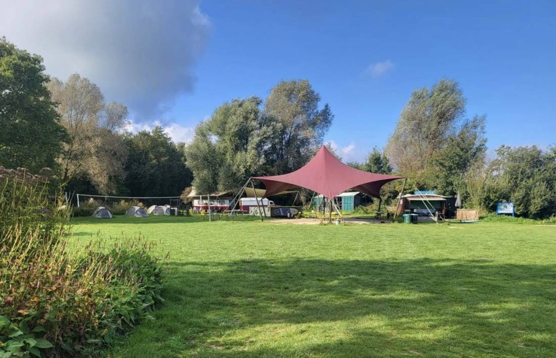 Kampeerterrein de Lievelinge — Campingplatz in Vuren / Gelderland