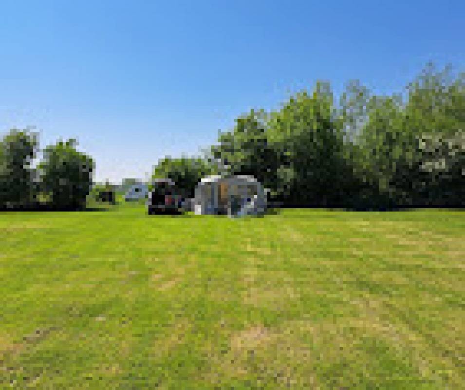 Camping Maarlandhoeve — Kamp yeri in Uithuizen