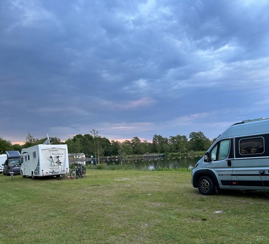 Natuurbad en Camping Engelbert — Campingplats in Groningen / Groningen
