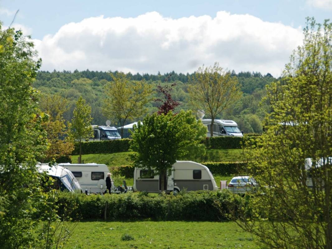 Landschapscamping Alleleijn — Campingplatz in Epen