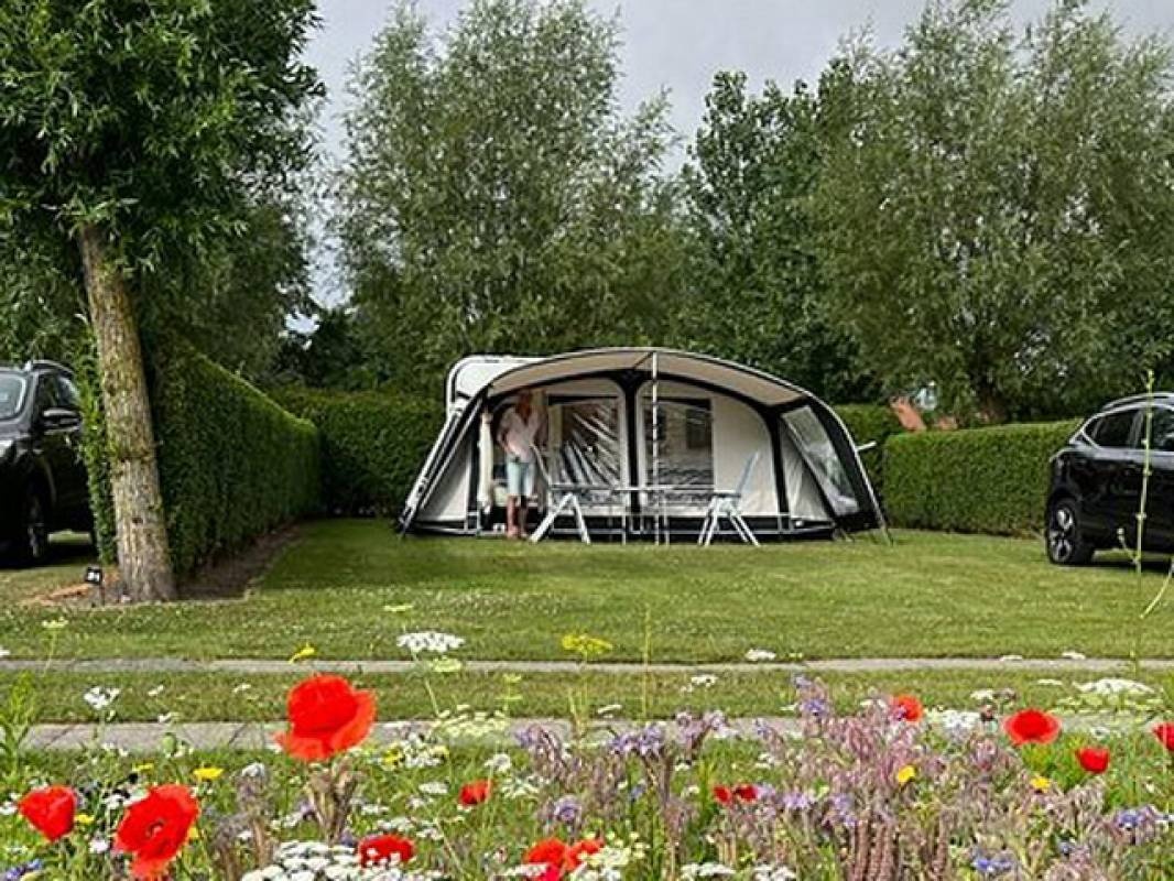 Mini Camping De Catshoek — Campingplatz in Nieuwvliet