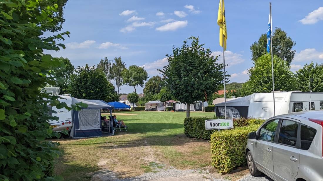Minicamping De Venneweide — Campingplatz in Alphen
