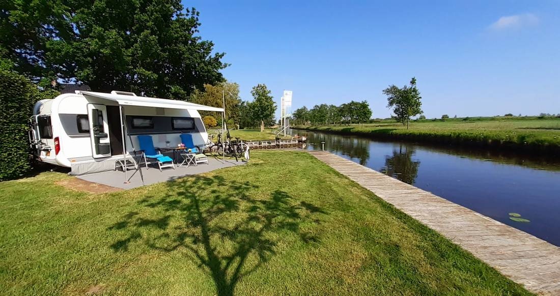 Minicamping Uit & Thuis — Sítio de acampamento in Kollum