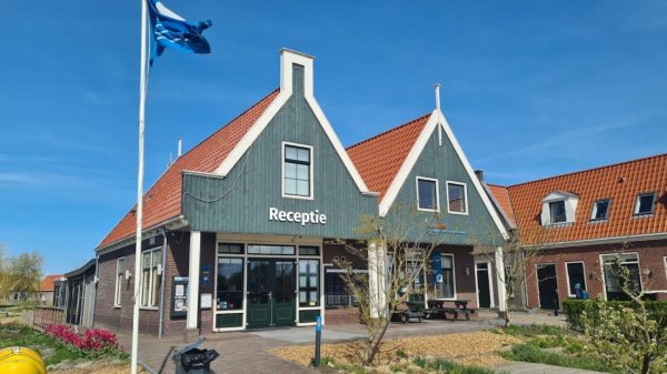 Vakantiepark EuroParcs Poort van Amsterdam — Photo 2