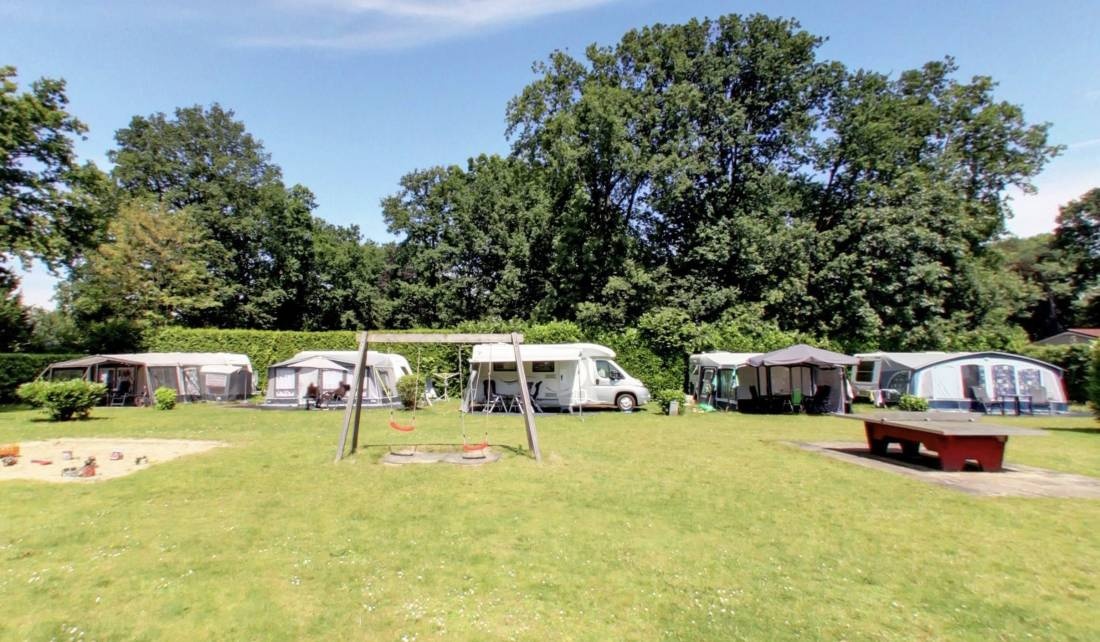 Camping de Kienehof — Campingplatz in St. Oedenrode / Noord-Brabant