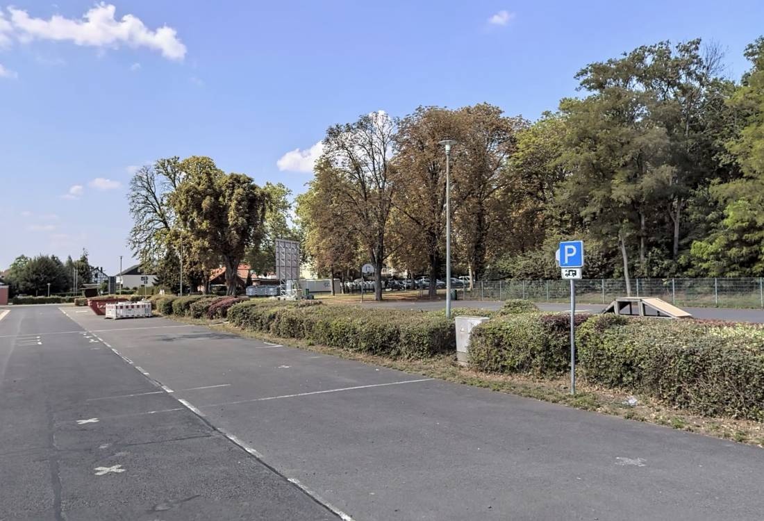 Übernachtungsparkplatz Schöppenstedt — Estacionamento noturno in Schöppenstedt