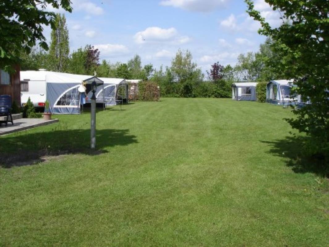 V.O.F. Minicamping Heldersbroek — Campingplass in Haarle