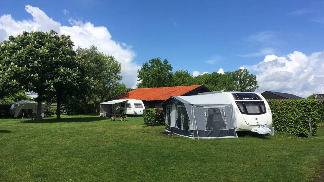 Minicamping De Stamhoeve — Kemping in Biezenmortel / Noord-Brabant