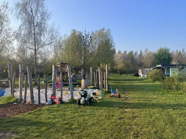 Camping Oergezellig